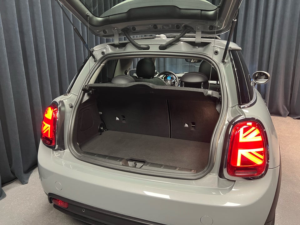 MINI Cooper SE Edition Premium Plus 3d