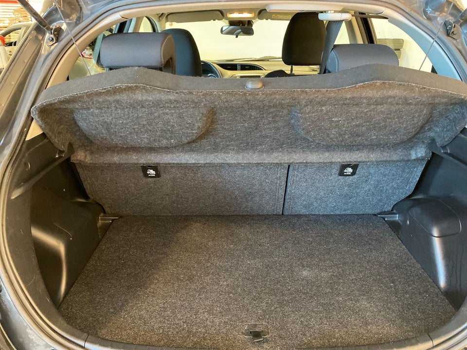 Toyota Yaris 1,5 VVT-iE T2 5d