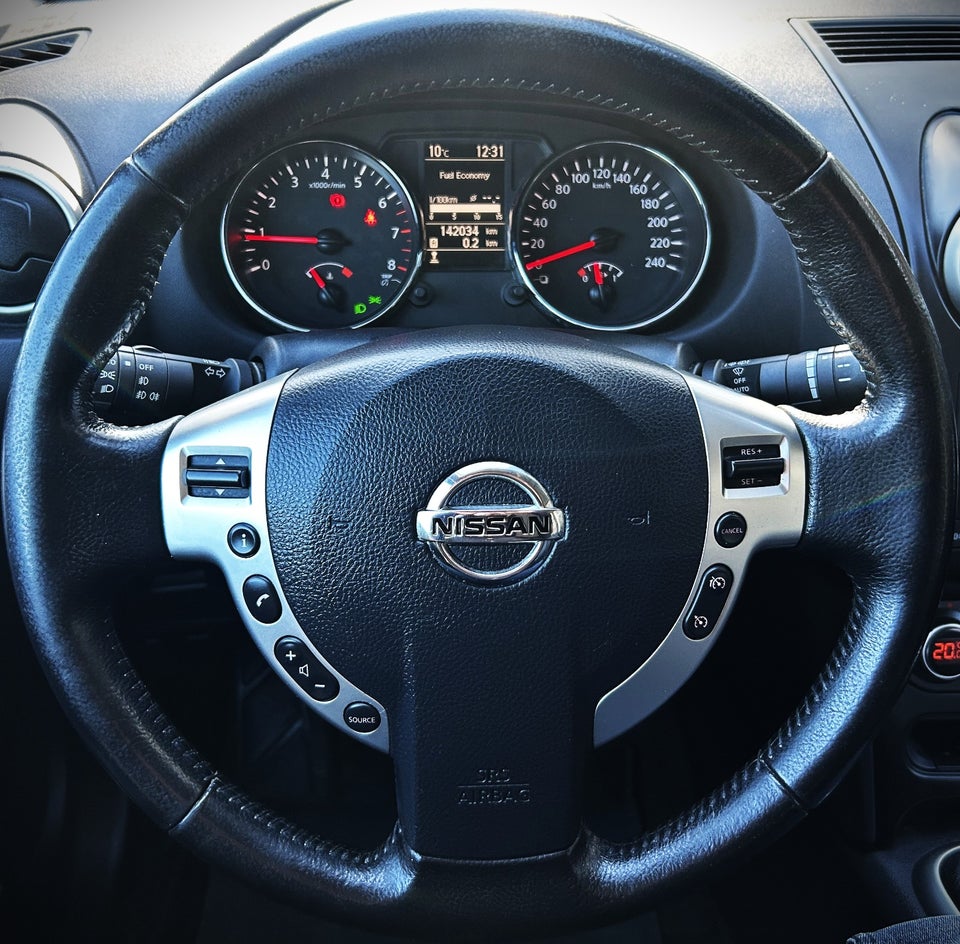 Nissan Qashqai 1,6 Visia 5d
