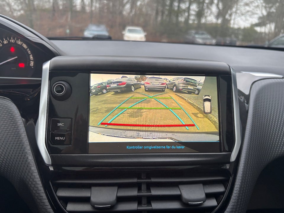 Peugeot 208 1,6 BlueHDi 100 Desire Sky 5d