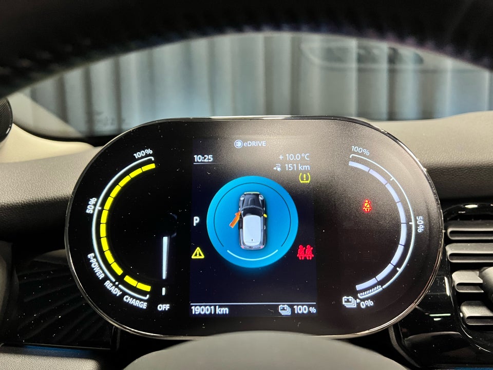 MINI Cooper SE Classic Trim 3d