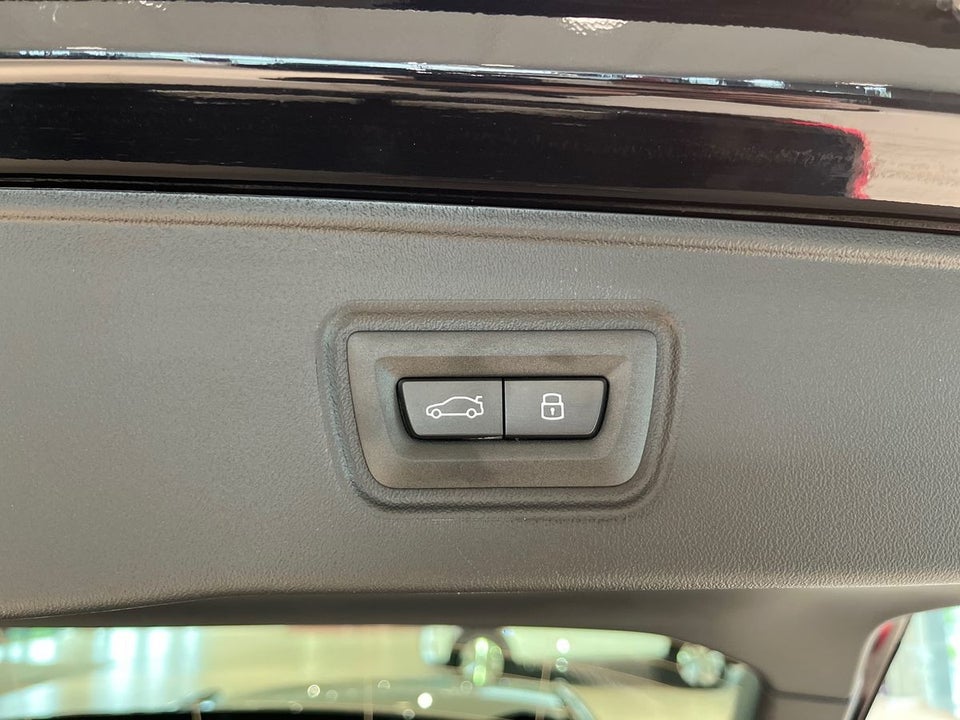 BMW i5 eDrive40 Touring Supercharged 5d