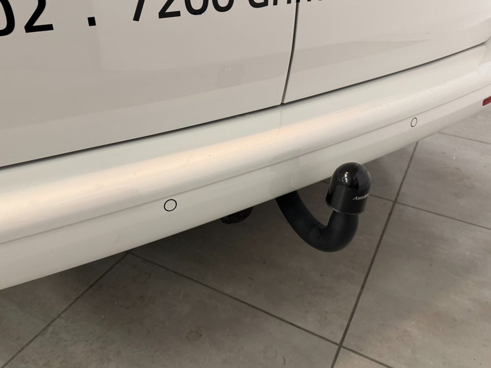 VW Transporter 2,0 TDi 150 Kassevogn DSG lang