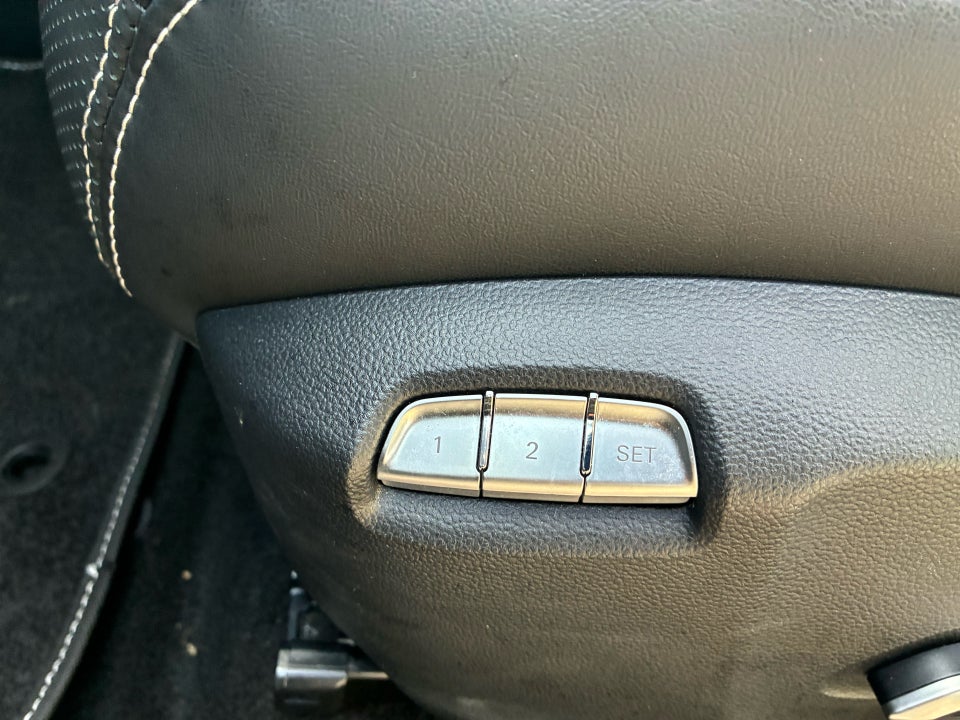 MG Marvel R Luxury 5d