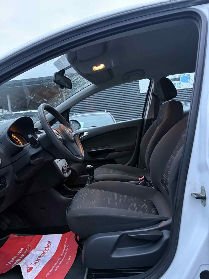 Opel Corsa 1,0 12V Enjoy 5d