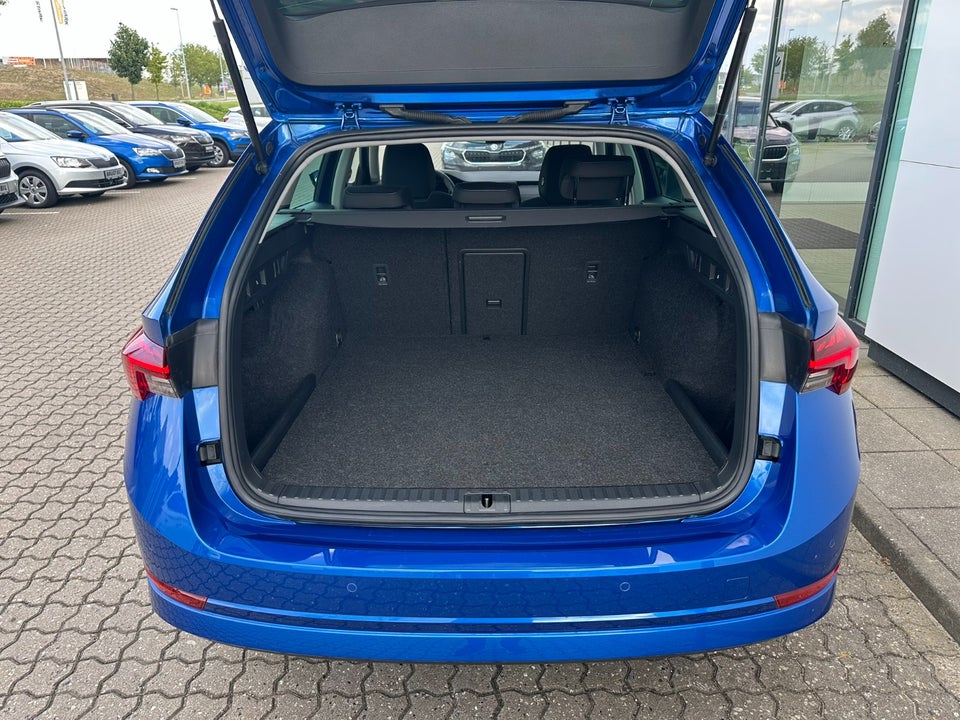 Skoda Octavia 1,4 TSi iV Plus Combi DSG 5d