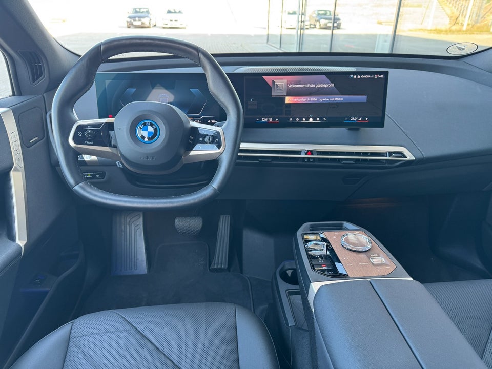 BMW iX xDrive40 Super Charged 5d