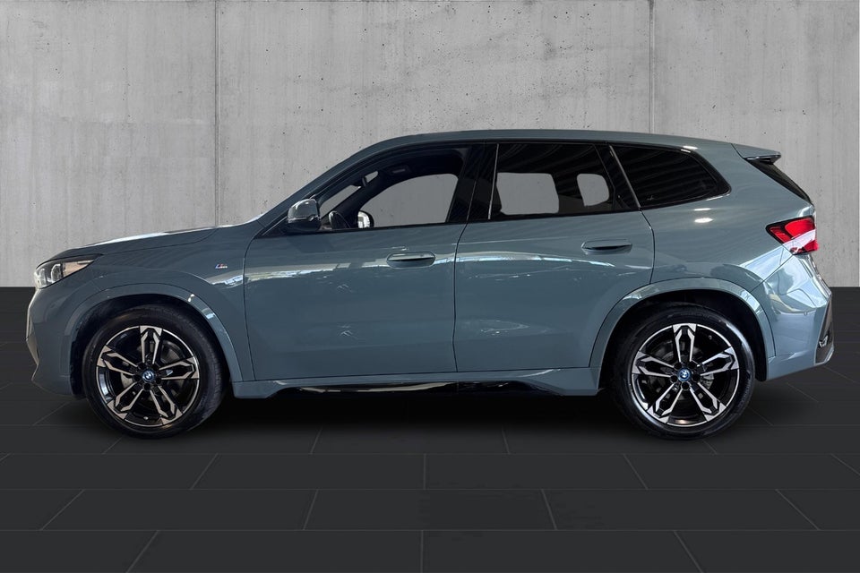 BMW iX1 eDrive20 M-Sport 5d