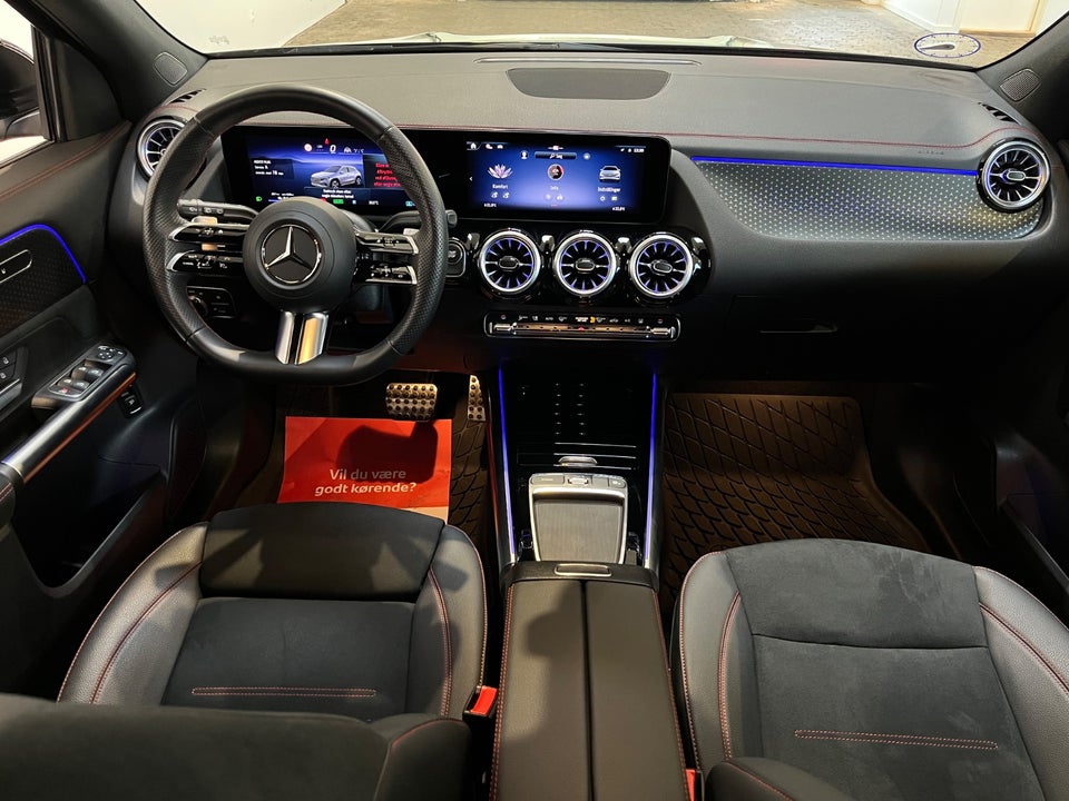 Mercedes EQA300 AMG Line 4Matic 5d