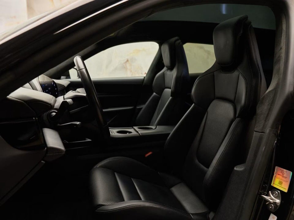 Porsche Taycan GTS Performance+ Sport Turismo 5d