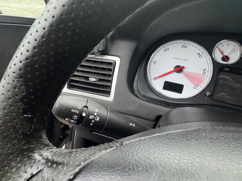 Peugeot 307 1,6 HDi 109 Complete stc. 5d