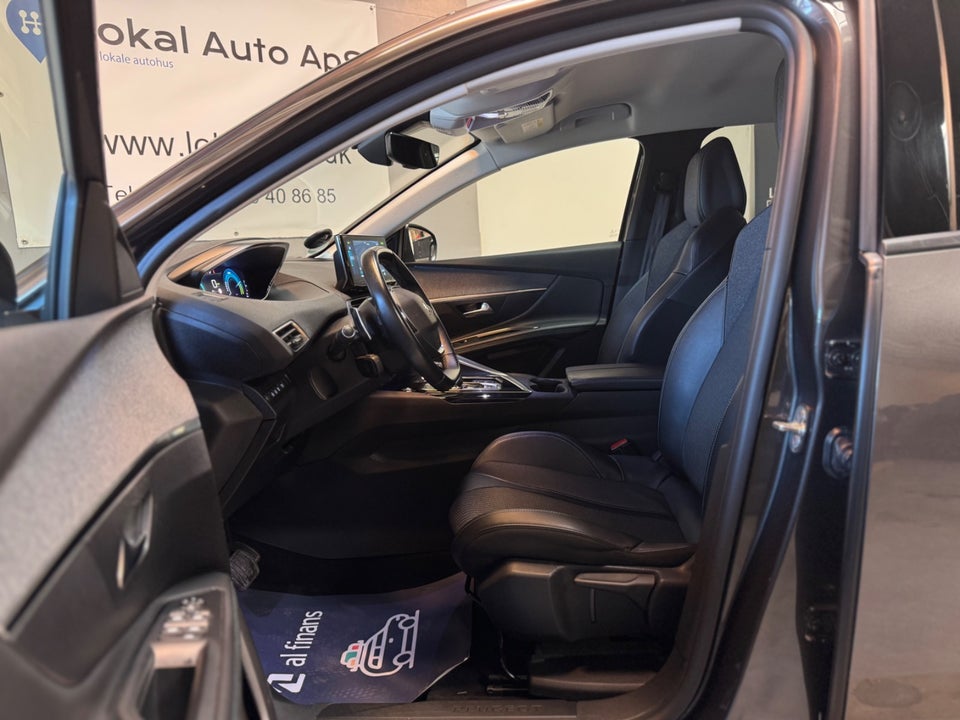 Peugeot 3008 1,6 Hybrid Allure Pack EAT8 5d