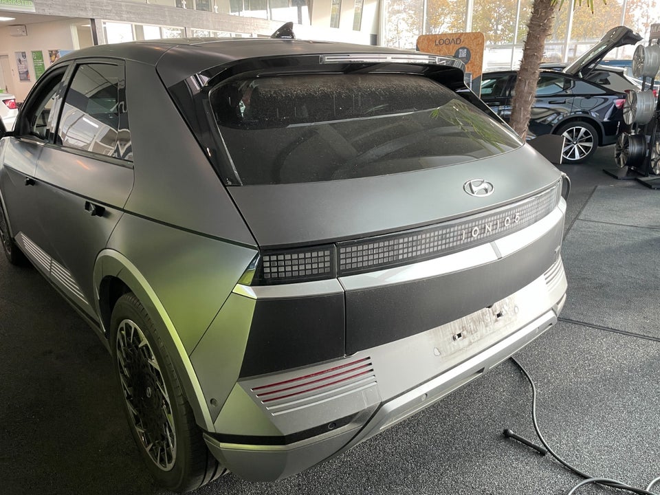Hyundai Ioniq 5 73 Uniq AWD 5d