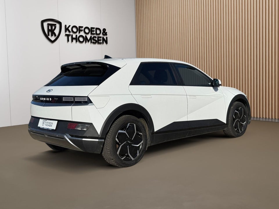 Hyundai Ioniq 5 77 Essential 5d