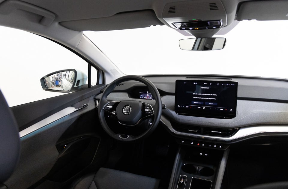 Skoda Enyaq 60 iV Loft 5d