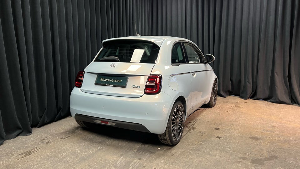 Fiat 500e 42 Icon Sky 3d