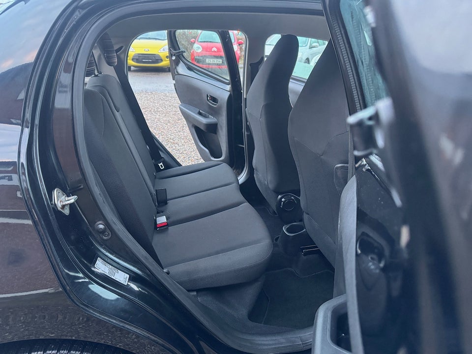 Citroën C1 1,2 PureTech Feel 5d