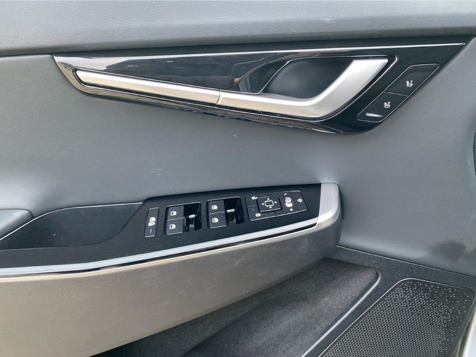 Kia EV6 77 Long Range Upgrade 5d