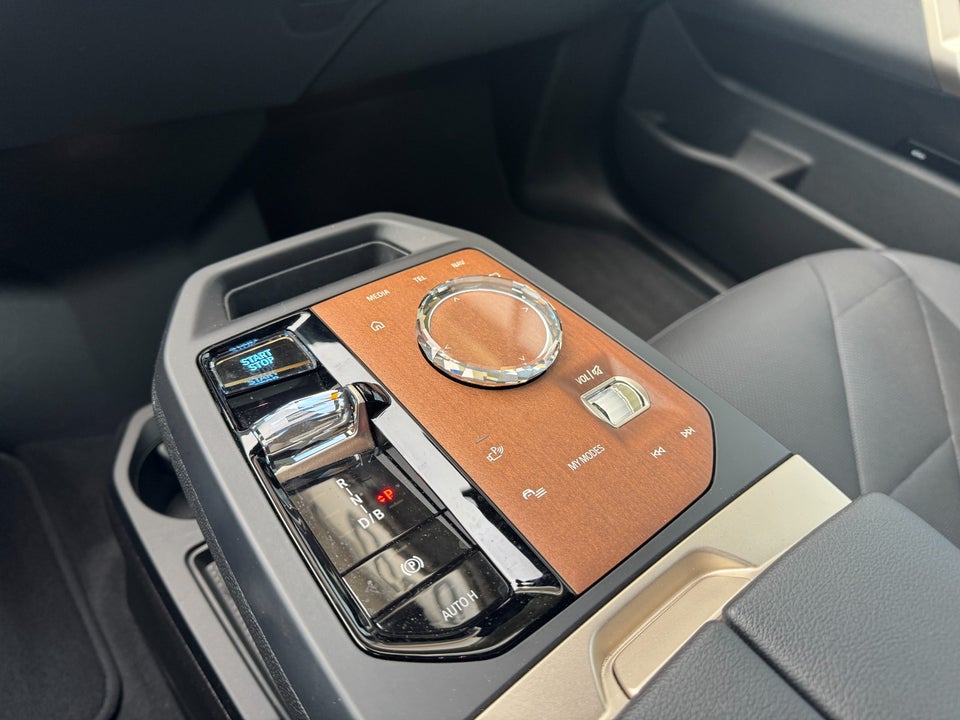 BMW iX xDrive50 Supercharged 5d