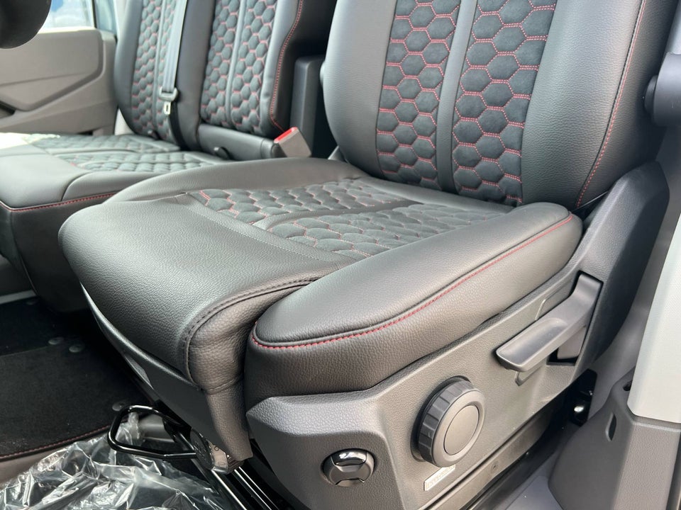 MAN TGE 2,0 3.180 Kassevogn L3H3 aut. FWD