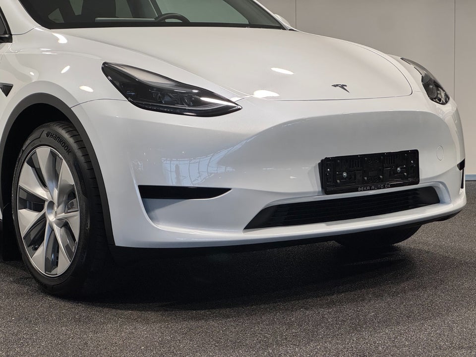 Tesla Model Y RWD 5d