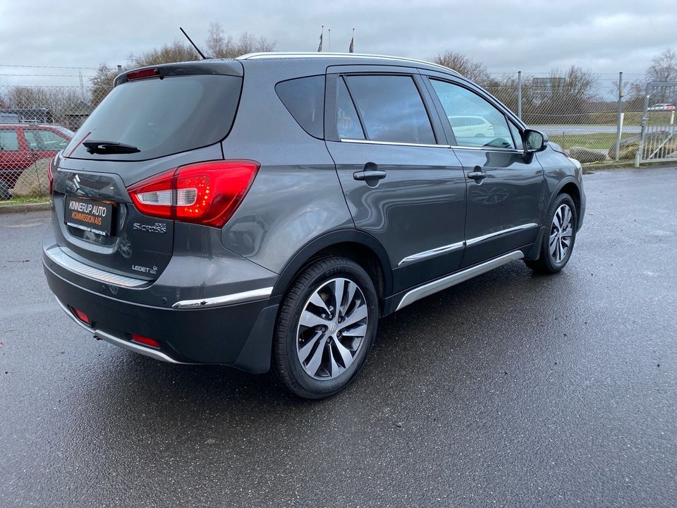 Suzuki S-Cross 1,0 Boosterjet Exclusive 5d