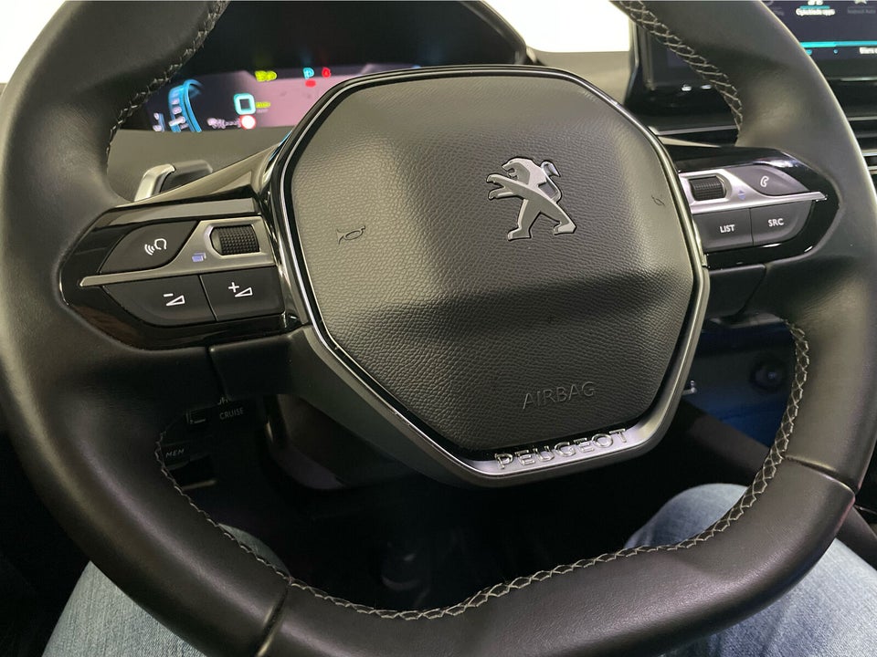 Peugeot 3008 1,6 Hybrid Allure Pack EAT8 5d