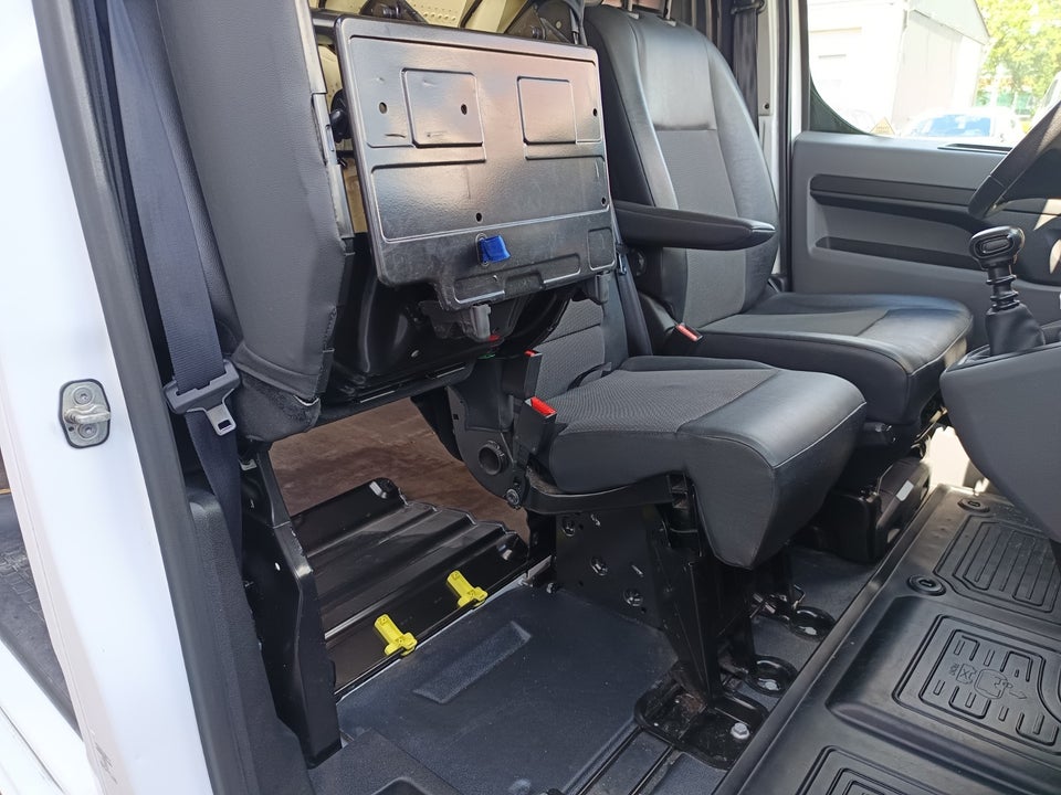 Toyota ProAce 1,6 D 115 Medium Comfort 5d