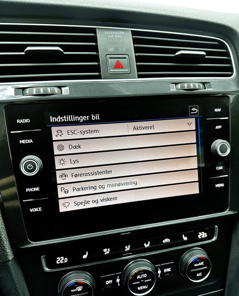 VW Golf VII 1,4 TSi 125 Comfortline DSG 5d