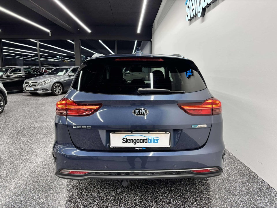 Kia Ceed 1,0 T-GDi Prestige SW 5d