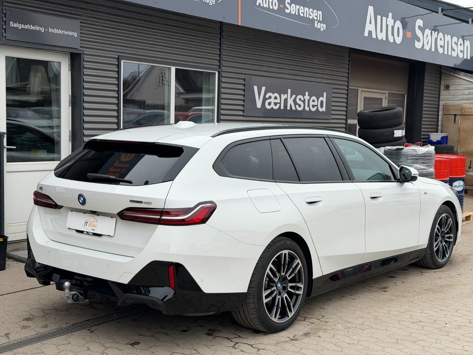 BMW i5 eDrive40 Touring M-Sport 5d