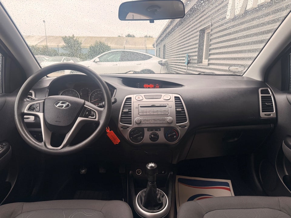 Hyundai i20 1,25 Classic 5d