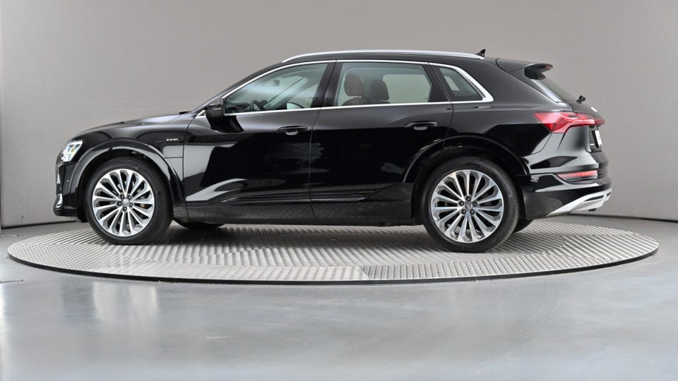 Audi e-tron 55 S-line quattro 5d