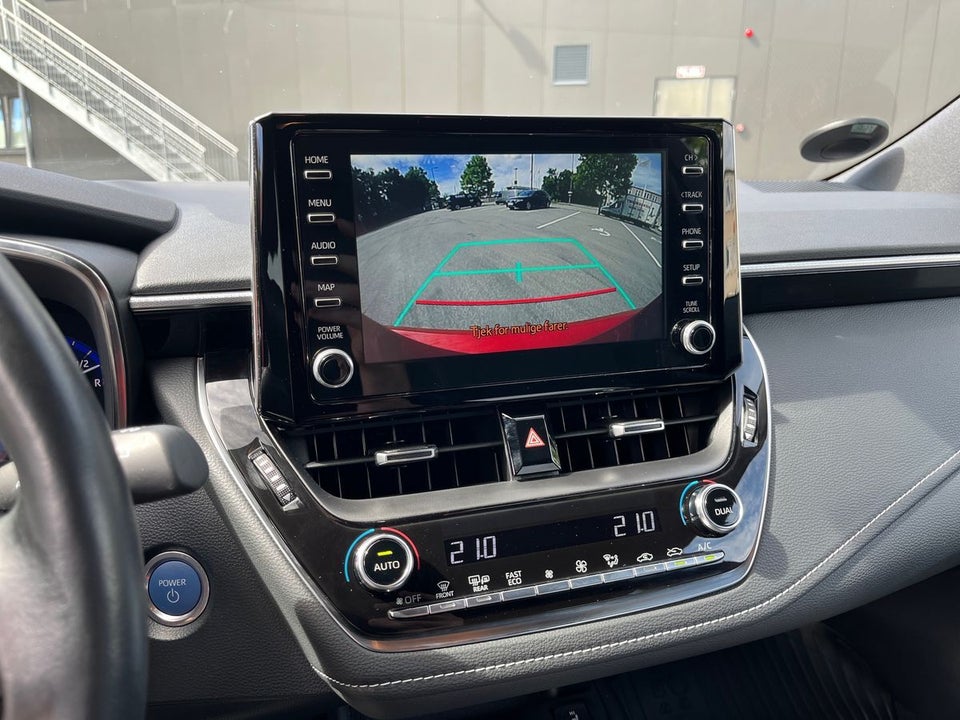 Toyota Corolla 2,0 Hybrid Active Premium MDS 5d