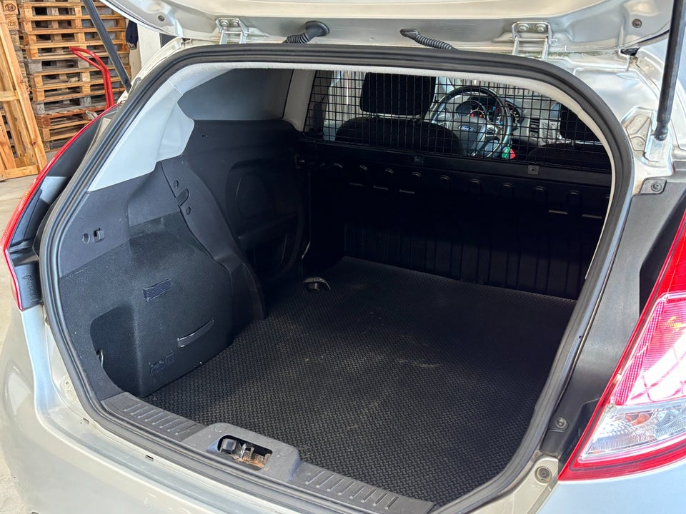 Ford Fiesta 1,5 TDCi 75 Trend Van 3d