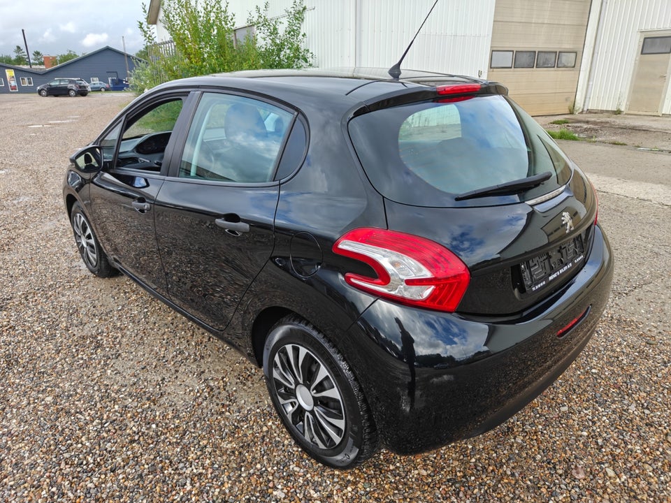 Peugeot 208 1,0 VTi Access Air 5d
