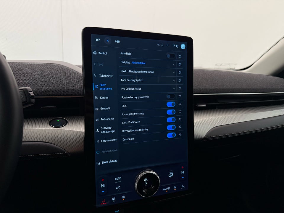 Ford Mustang Mach-E 75 Standard Range 5d