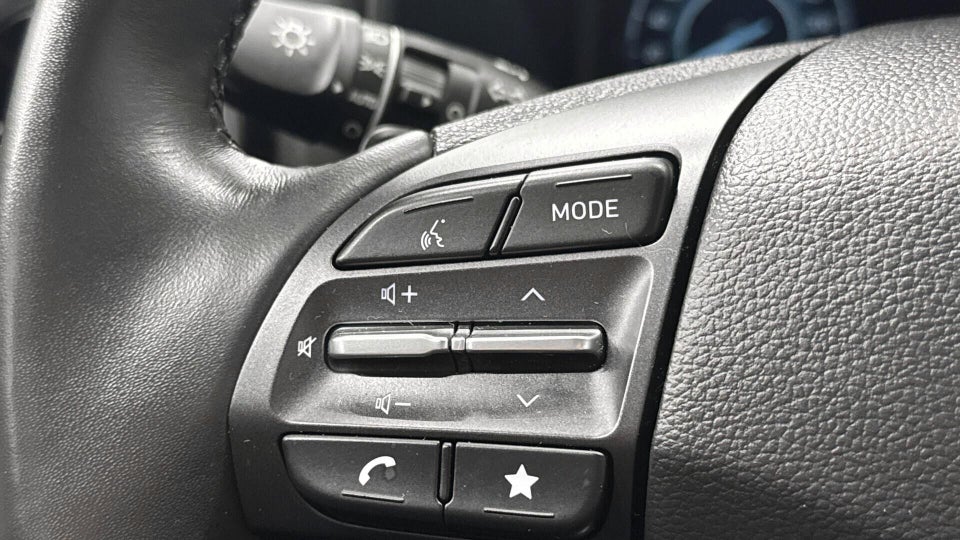 Hyundai Kona 39 EV Select 5d