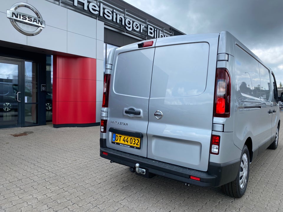 Nissan Primastar 2,0 dCi 150 L2H1 Tekna DCT Van