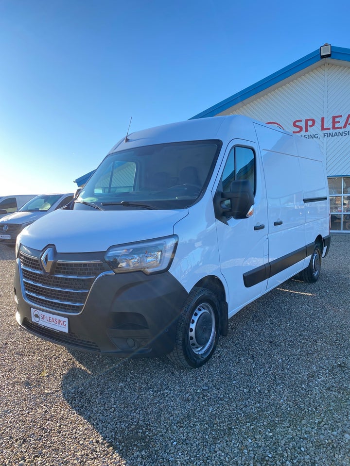 Renault Master IV T33 2,3 dCi 180 L2H2 Kassevogn