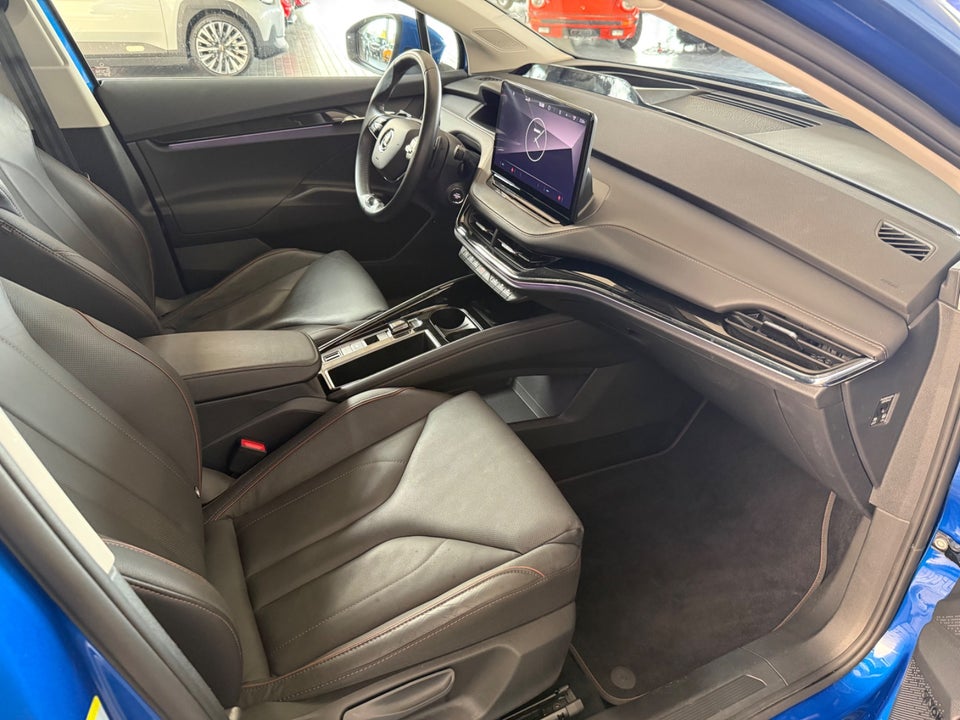 Skoda Enyaq 80 iV Suite 5d