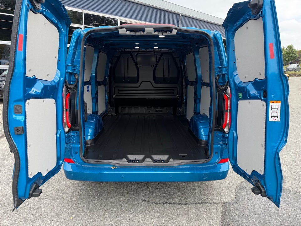 Ford E-Transit Custom 320 L1 64 Limited
