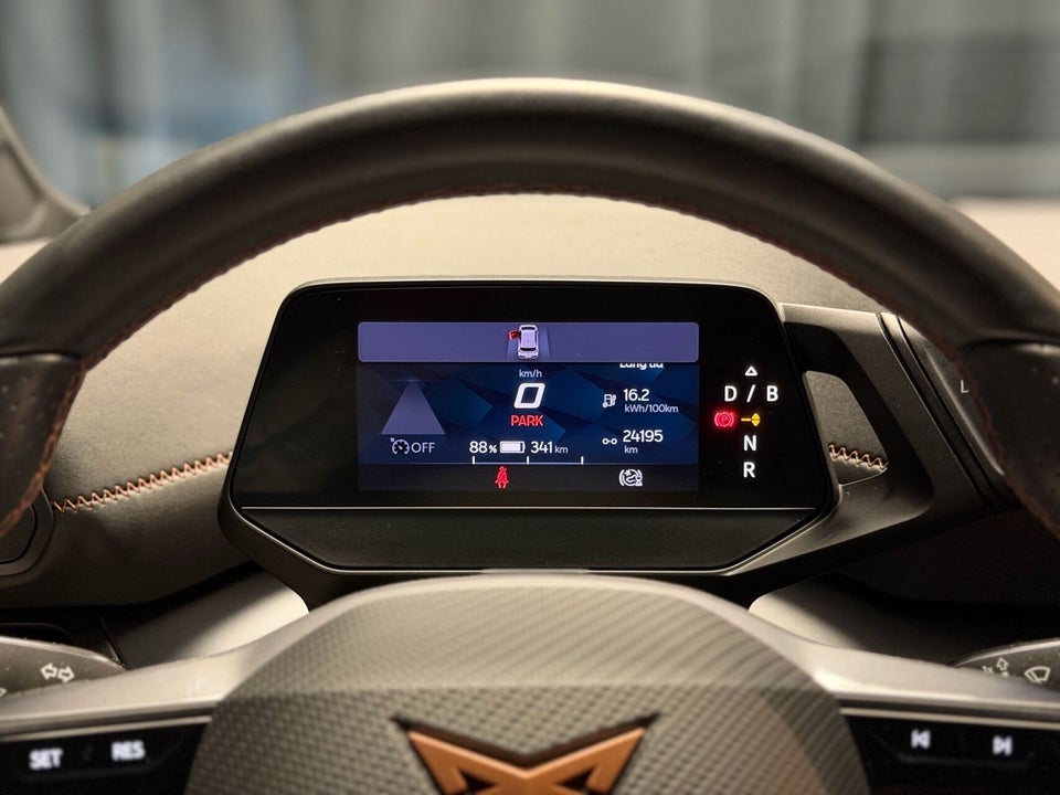 Cupra Born 58  5d