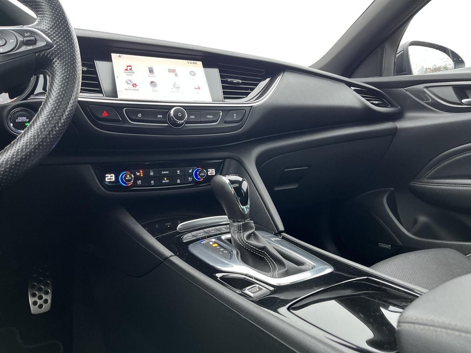 Opel Insignia 2,0 T 260 GSi Grand Sport aut. 4x4 5d