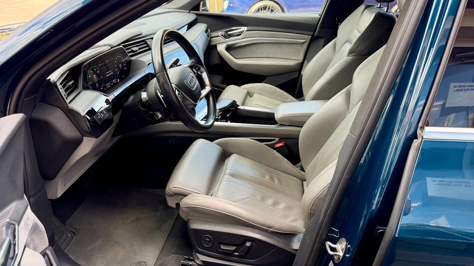 Audi e-tron 55 Launch Edition quattro 5d