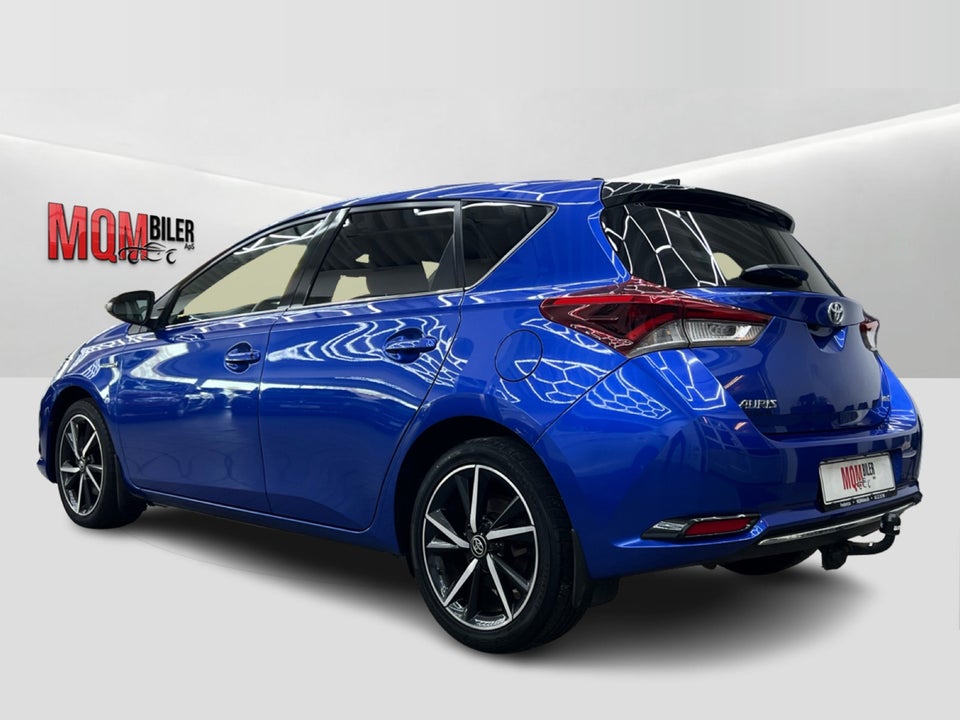 Toyota Auris 1,8 Hybrid H2 Selected CVT 5d