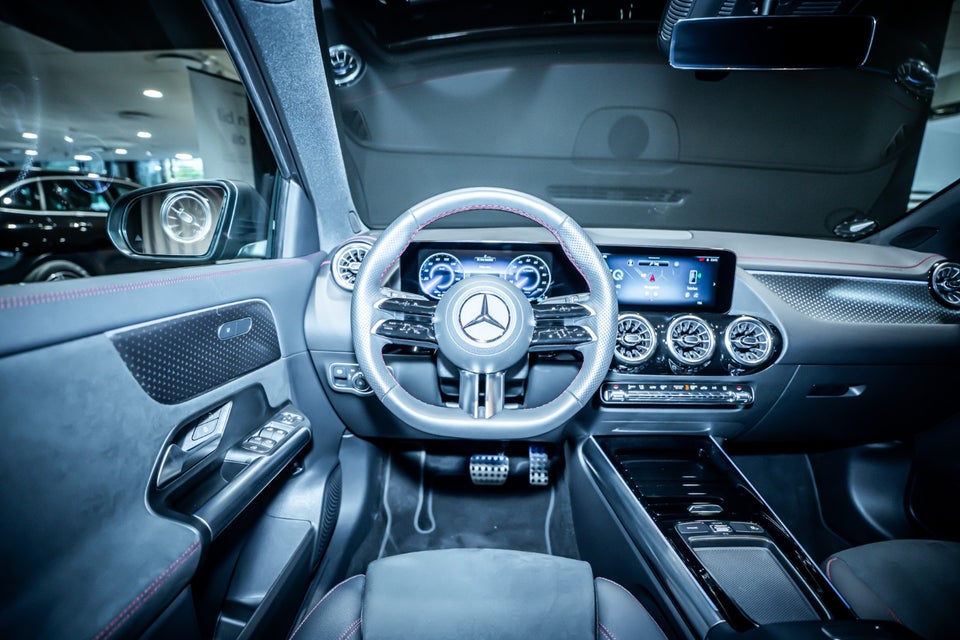 Mercedes EQA250+ AMG Advance 5d