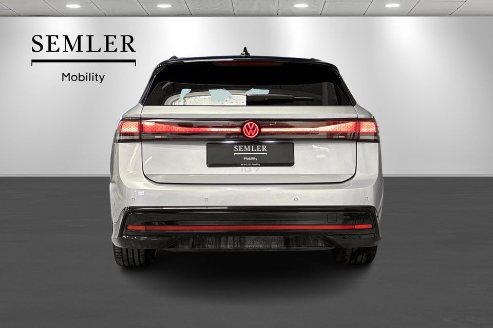 VW ID.7 77 Style+ Tourer 5d