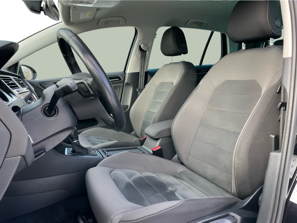 VW Golf VII 1,5 TSi 150 Highline DSG 5d