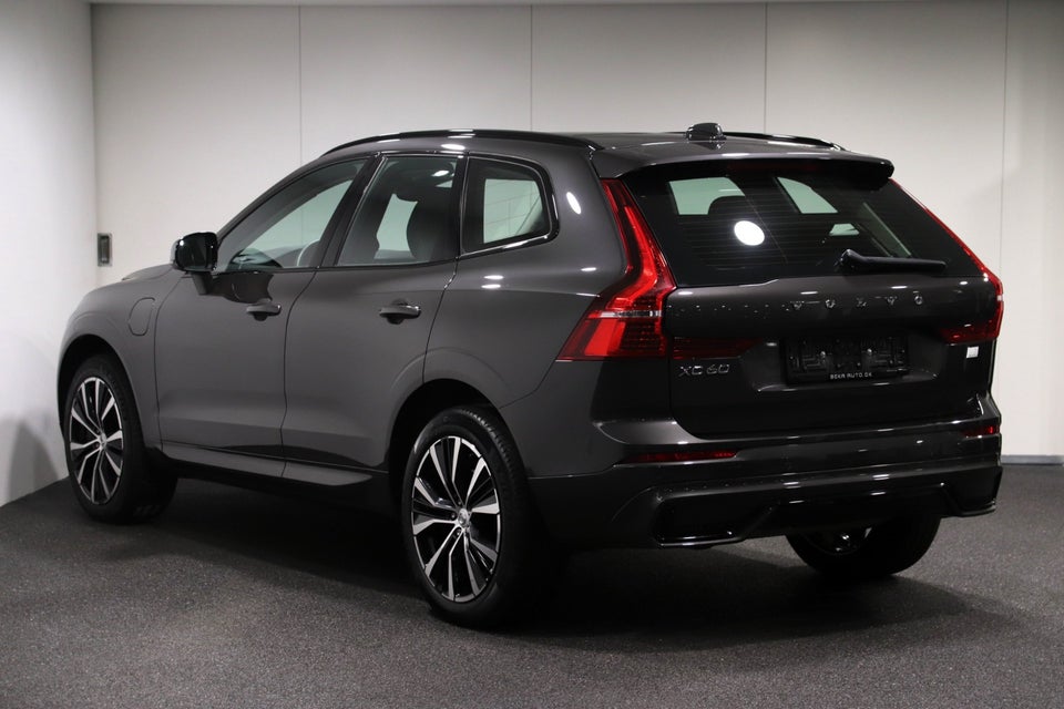 Volvo XC60 2,0 T6 ReCharge Plus Dark aut. AWD 5d